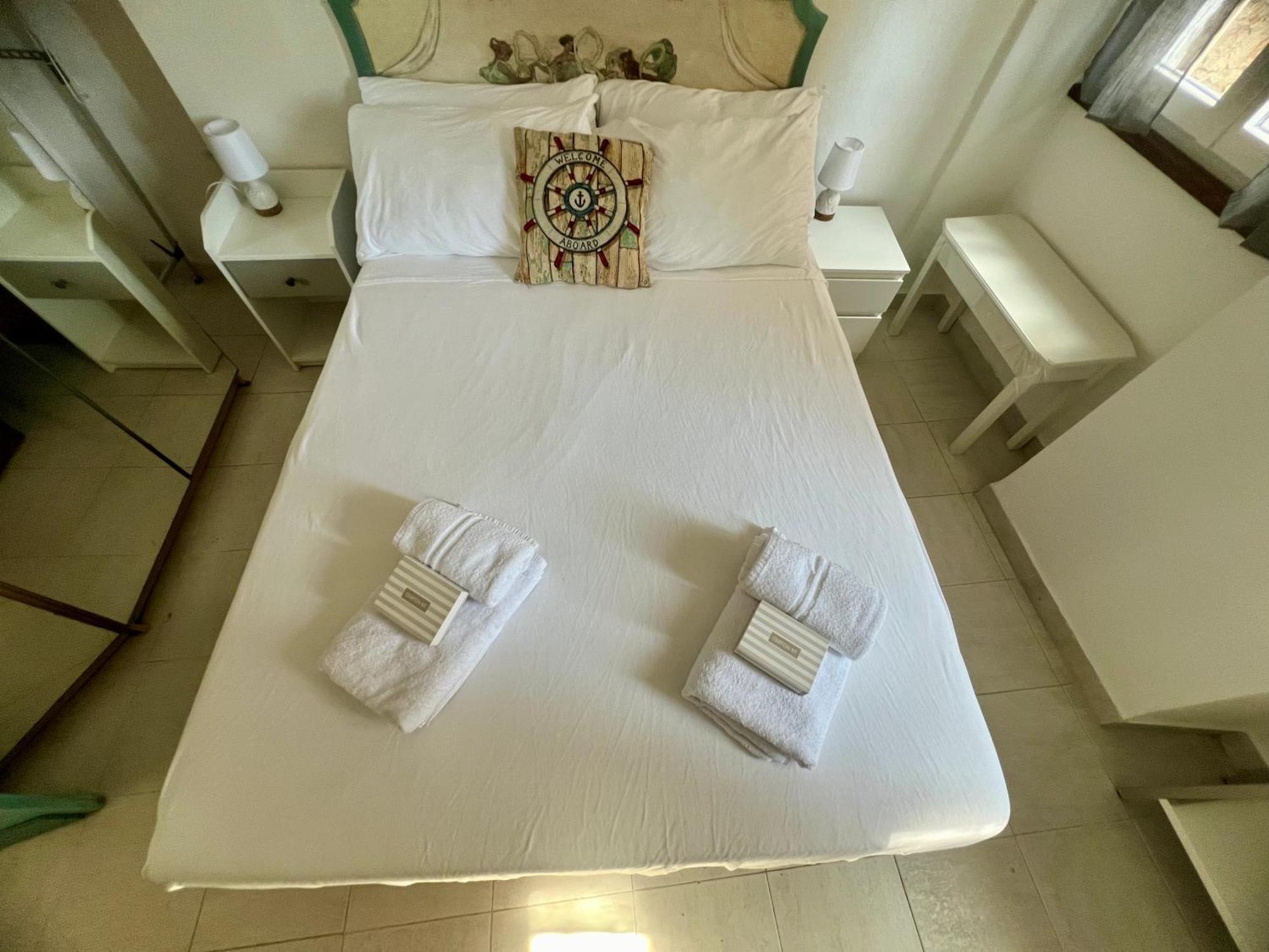 Apartment Terrace In Pigna - *